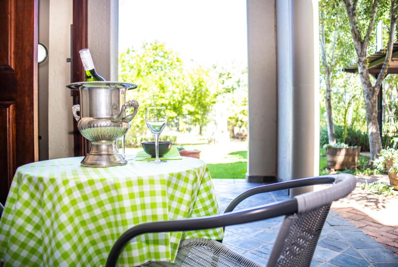 Craigivar Guesthouse พริทอเรีย ภายนอก รูปภาพ